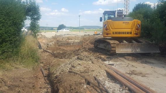 Hier entsteht das künftige Gewerbegebiet Ost mit aufwändigen Erschließungsarbeiten unter anderem für die Ansiedlung des neuen Netto-Verbrauchermarkts.