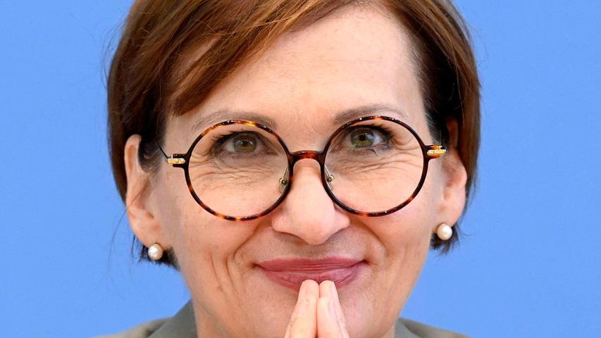 Die Bundesministerin für Bildung Bettina Stark-Watzinger (FDP) mag offenkundig eine steife Brise. Sie zieht es an die Nordsee.