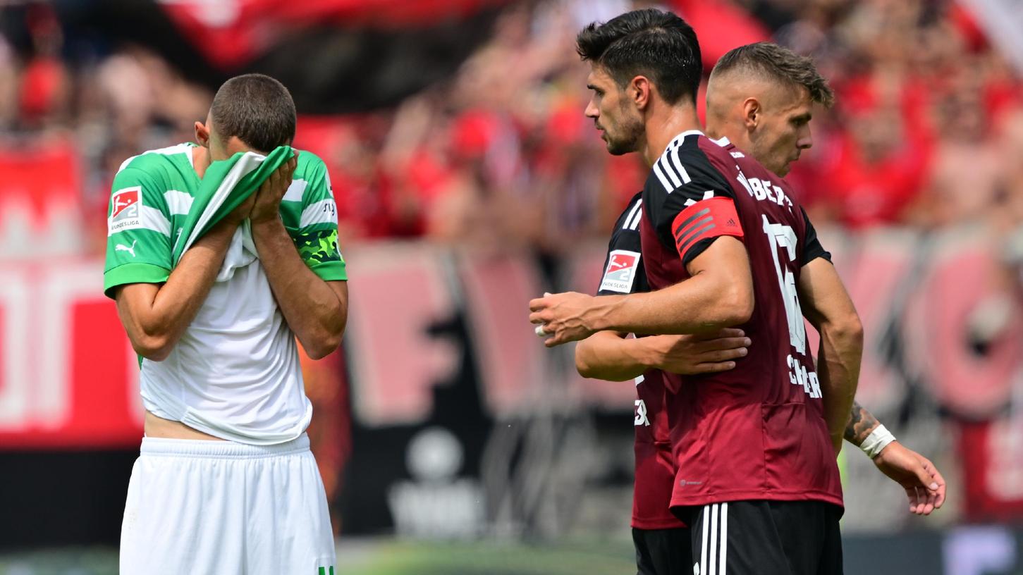 Ein Derby gibt's hoffentlich auch wieder: Die Saison 2023/24 wirft schon ihre Schatten voraus. Ein Derby gibt's hoffentlich auch wieder: Die Saison 2023/24 wirft schon ihre Schatten voraus.