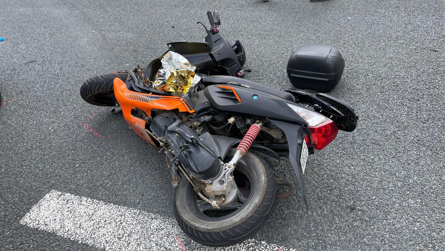 Rollerfahrer flüchtet in Forchheim vor Polizei, weil er einige ...