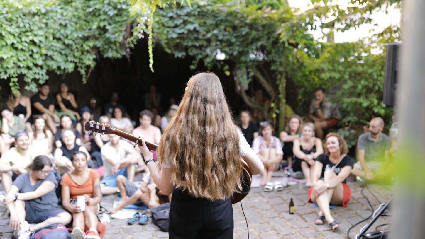 Sofar Sounds Nürnberg bietet Musik an geheimen Plätzen Sofar Sounds Nürnberg bietet Musik an geheimen Plätzen