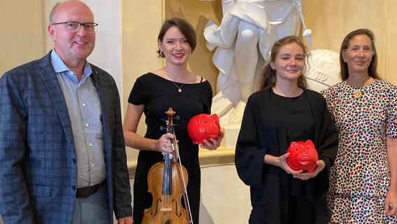Sommerakademie auf Schloss Weissenstein: Spende für zwei Musikerinnen