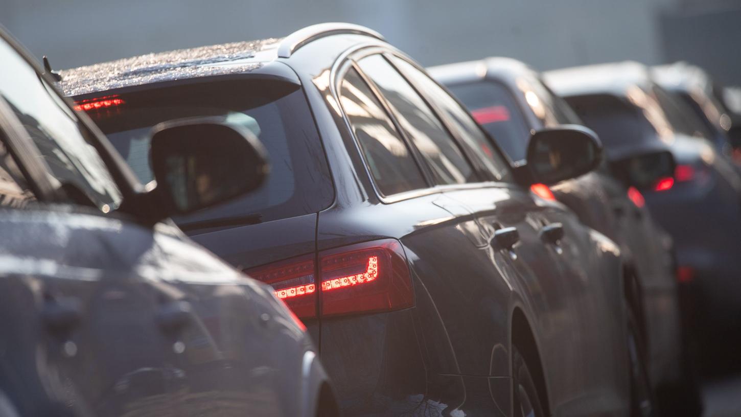 In den nächsten Tagen wird es voll auf den Autobahnen.