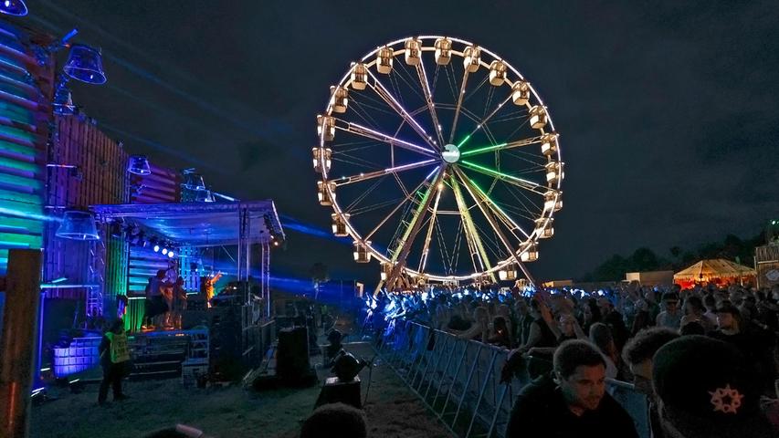 Bunte Bühnen, heiße Stimmung: Open Beatz feiert wilde Elektro-Party in Franken