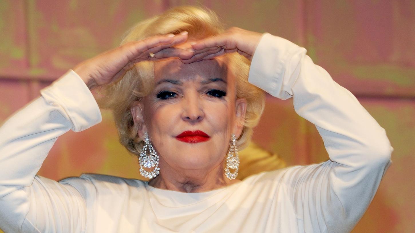 Musicaltheaterpreis Ehrenpreis geht an Angelika Milster Nordbayern Musicaltheaterpreis Ehrenpreis geht an Angelika Milster Nordbayern