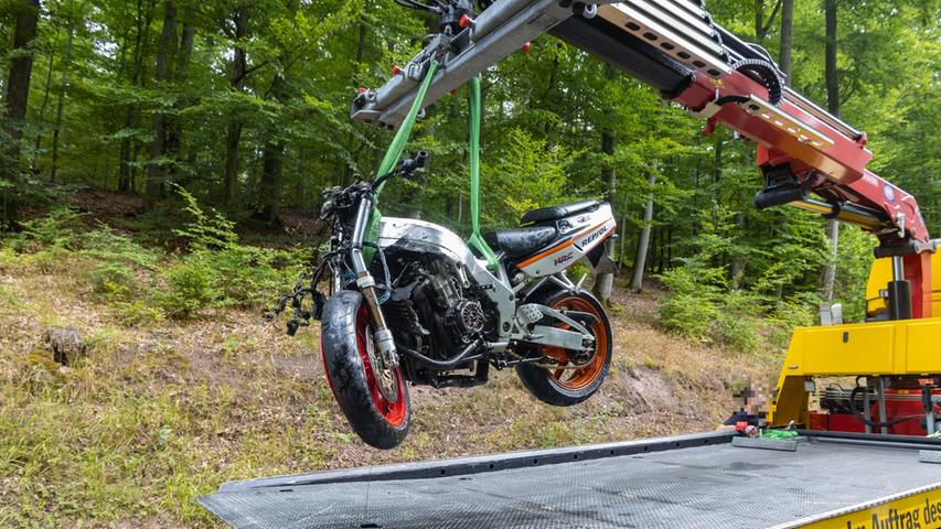 Motorradunfall im Landkreis Haßberge: Zwei Motorradfahrer tödlich  verunglückt