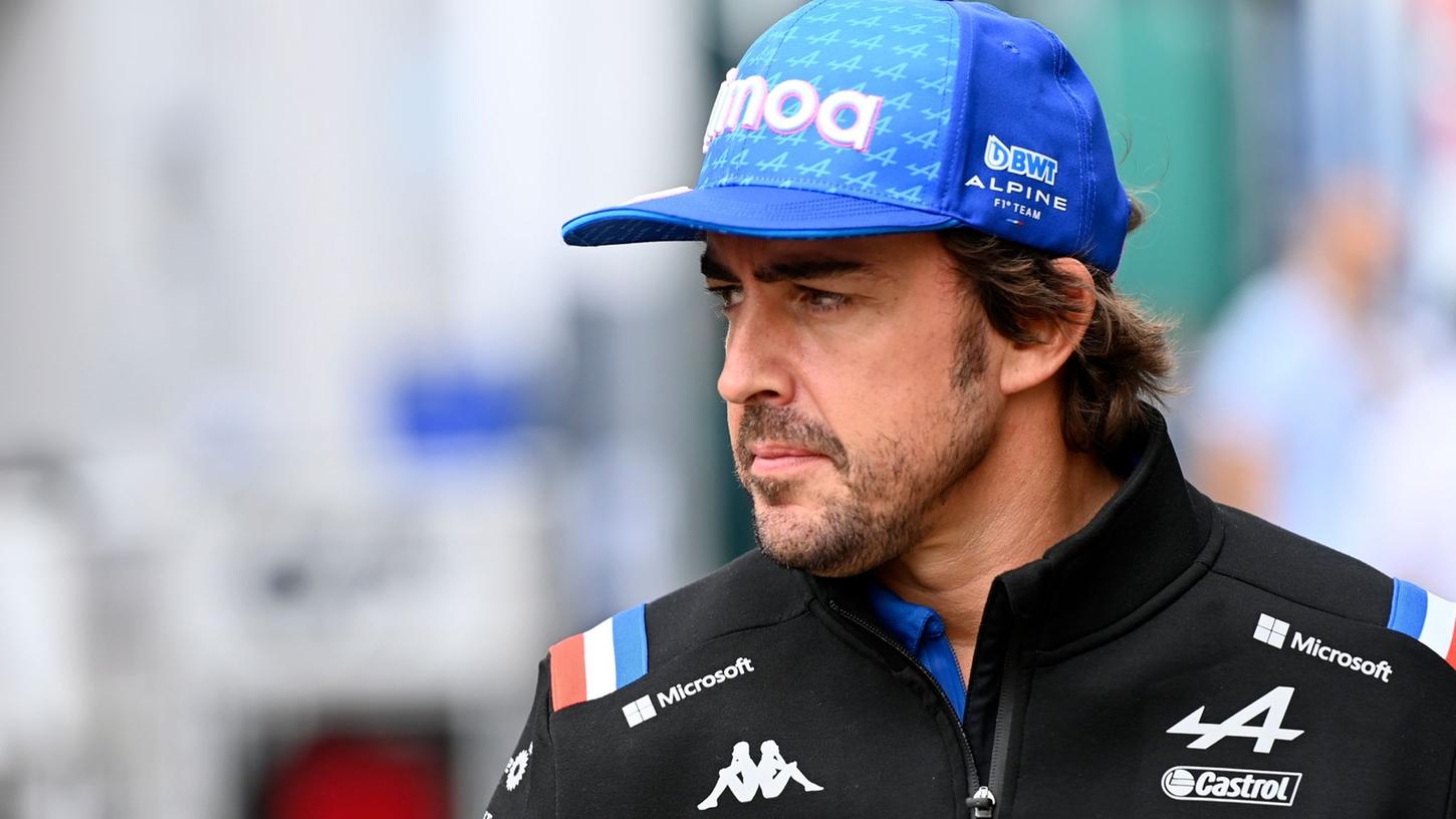 Wird bei Aston Martin das freiwerdende Cockpit von Sebastian Vettel übernehmen: Fernando Alonso. Wird bei Aston Martin das freiwerdende Cockpit von Sebastian Vettel übernehmen: Fernando Alonso.