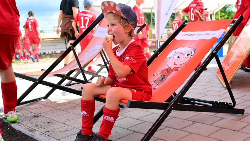 01.08.2022 --- Fussball l --- Kinder Kids Sommercamp des FC Kalchreuth --- Foto: Sport-/Pressefoto Wolfgang Zink / WoZi --- 

