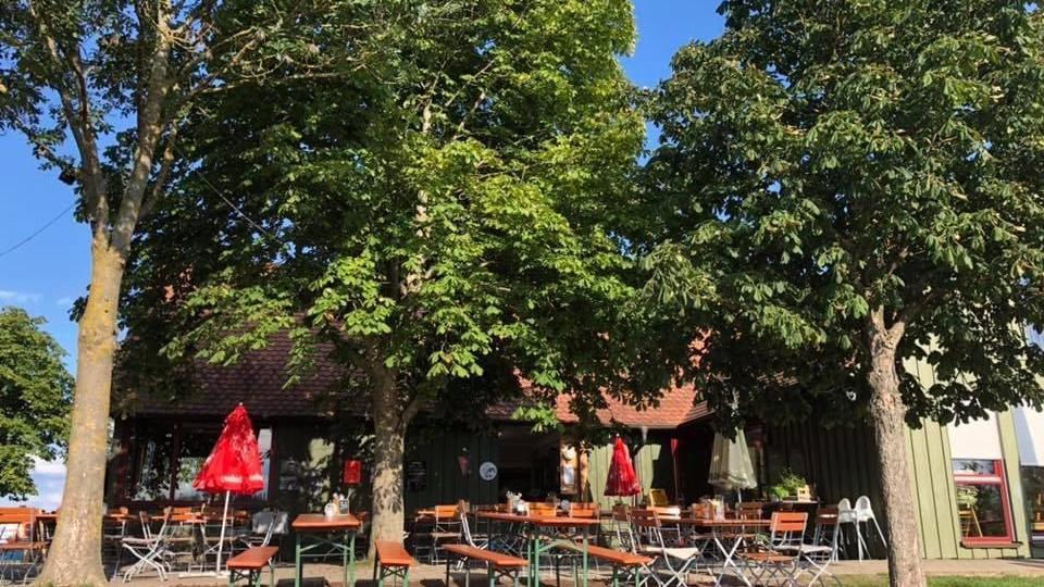 Biergarten an der Insel Gern