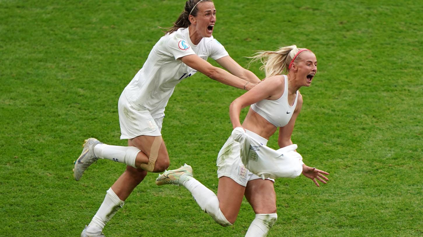 England-Spielerin Jubel im BH: "Im Männer-Fußball würden die genau dasselbe machen" Nordbayern