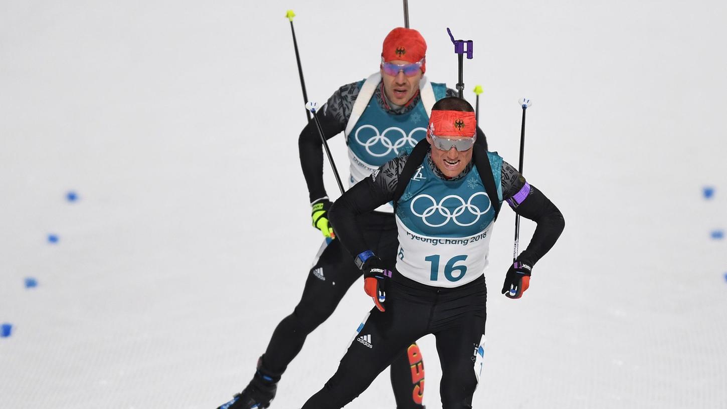 Werden in der kommenden Saison die neuen Biathlon-Experten der ARD: Erik Lesser (vorn) und Arnd Peiffer.