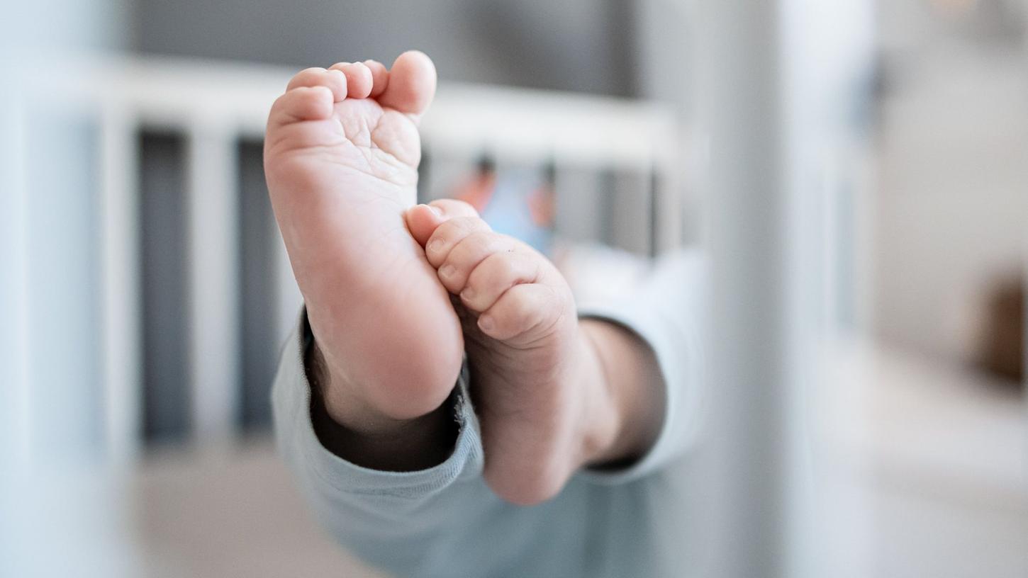 Wieder mehr Babys in Deutschland: Zum ersten mal seit fünf Jahren ist die Geburtenziffer in Deutschland wieder gestiegen.