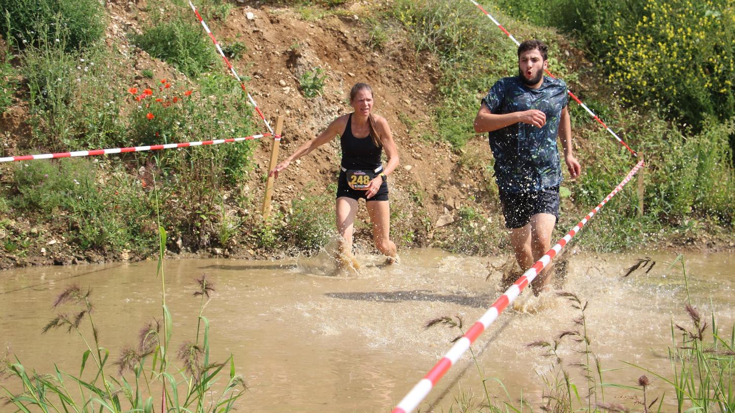 Beim Weißenburger Rats-Run warten heuer am Sonntag, 21. August, wieder zahlreiche Hindernisse auf alle Aktiven – nasse Füße lassen sich hier nicht vermeiden. 