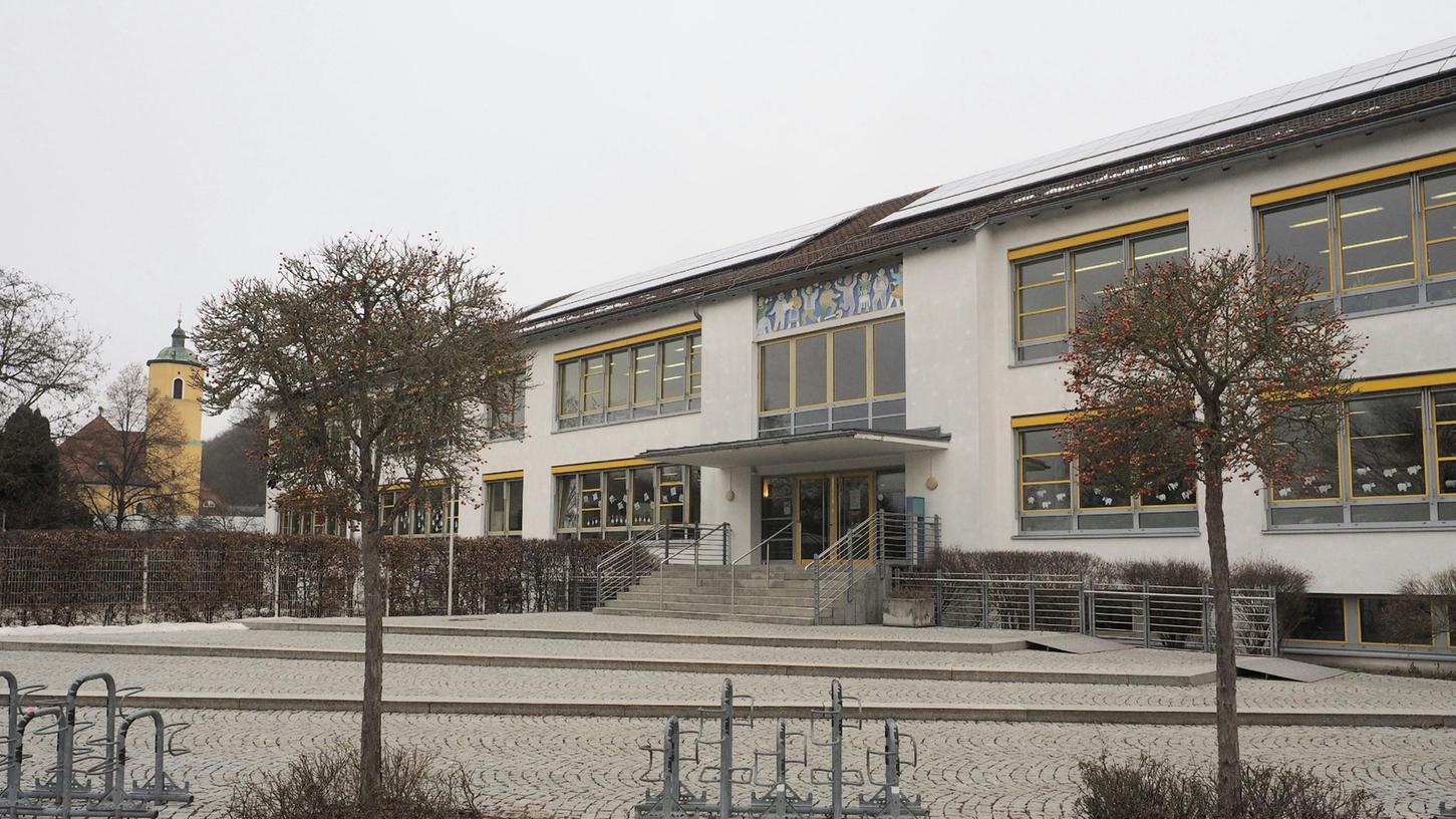 Vorschlag: Die Grundschule Pegnitz soll erweitert werden, um künftig alle Schüler an einem Standort, in der Stadtschule, zu konzentrieren. Foto: Klaus Trenz/Archiv