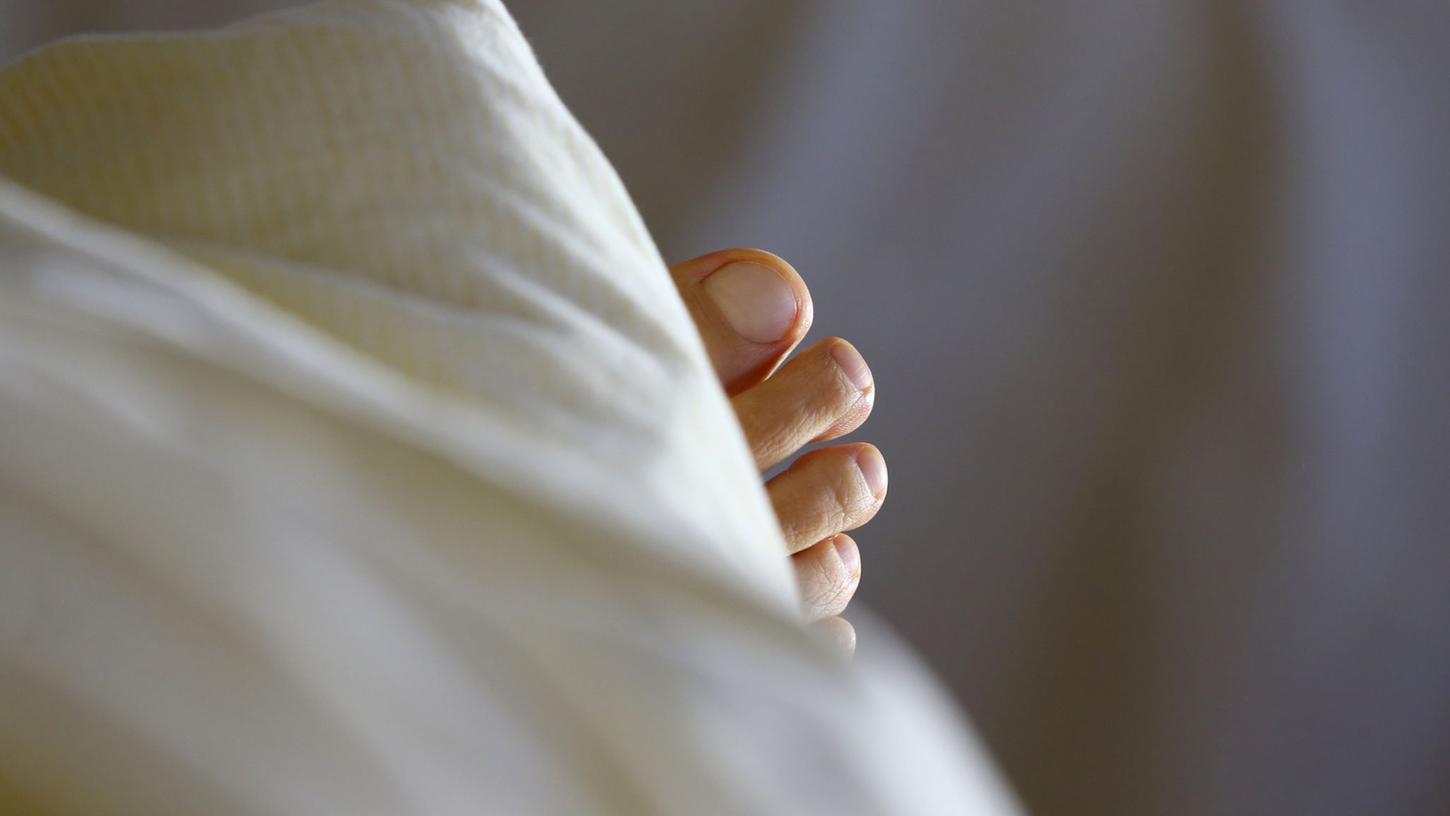 Während 7 Prozent "nie" Probleme beim Einschlafen haben oder nachts länger wach liegen, sagen 20 Prozent, dies passiere ihnen "häufig". Während 7 Prozent "nie" Probleme beim Einschlafen haben oder nachts länger wach liegen, sagen 20 Prozent, dies passiere ihnen "häufig".