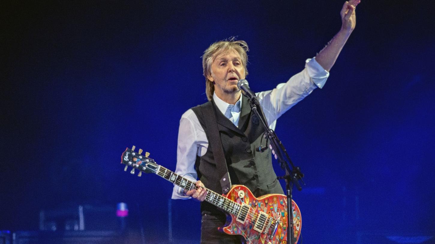 Paul McCartney beim Glastonbury Festival 2022.