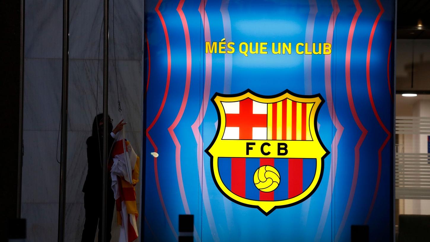 Der FC Barcelona muss eventuell noch mehr Clubrechte veräußern.