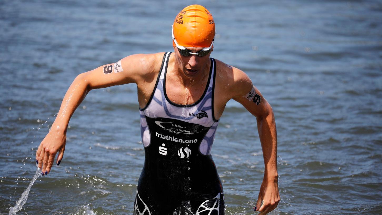 Beim Triathlon Nürnberg heißt es dieses Jahr: Kein Schwimmen möglich. (Symbolbild) Beim Triathlon Nürnberg heißt es dieses Jahr: Kein Schwimmen möglich. (Symbolbild)