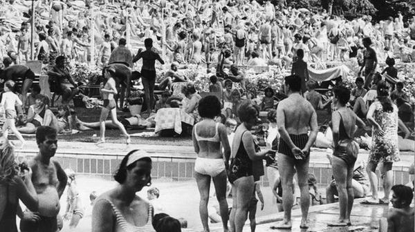 Im Jahr 1972 kam es wieder zu Temperaturen über 40 Grad. Dieser Hitzesommer wurde als der heißeste Sommer seit Beginn der Aufzeichnungen betitelt. In Nürnberg waren die Freibäder komplett überlaufen.