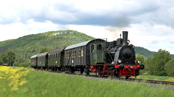 Dampfbahn Fränkische Schweiz: Sonderfahrten am Feiertag