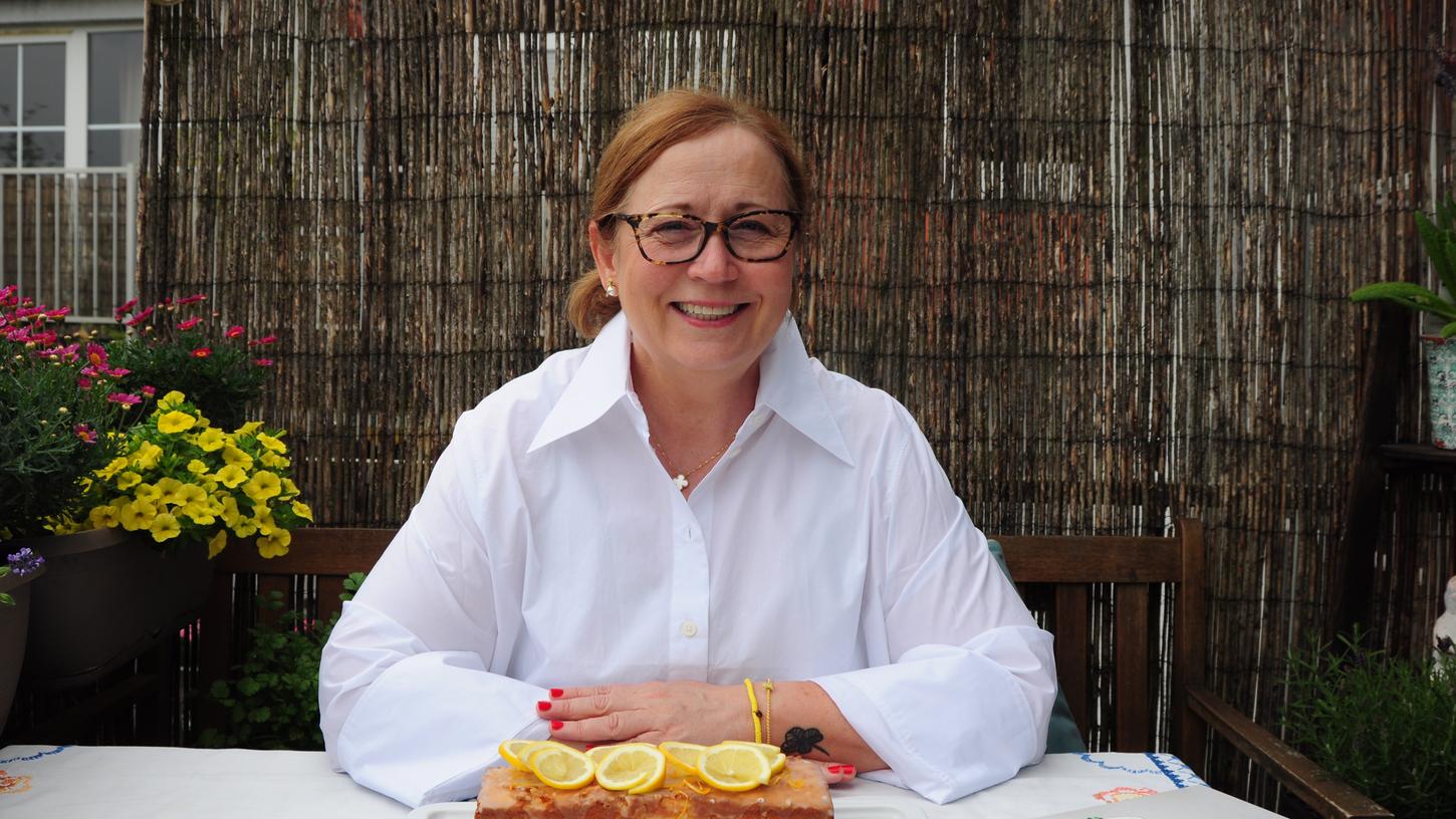 Die Foodbloggerin Petra Hola-Schneider lebt in Haimendorf. Die PZ hat sie besucht und bekam gleich einen Zitronenkuchen serviert.