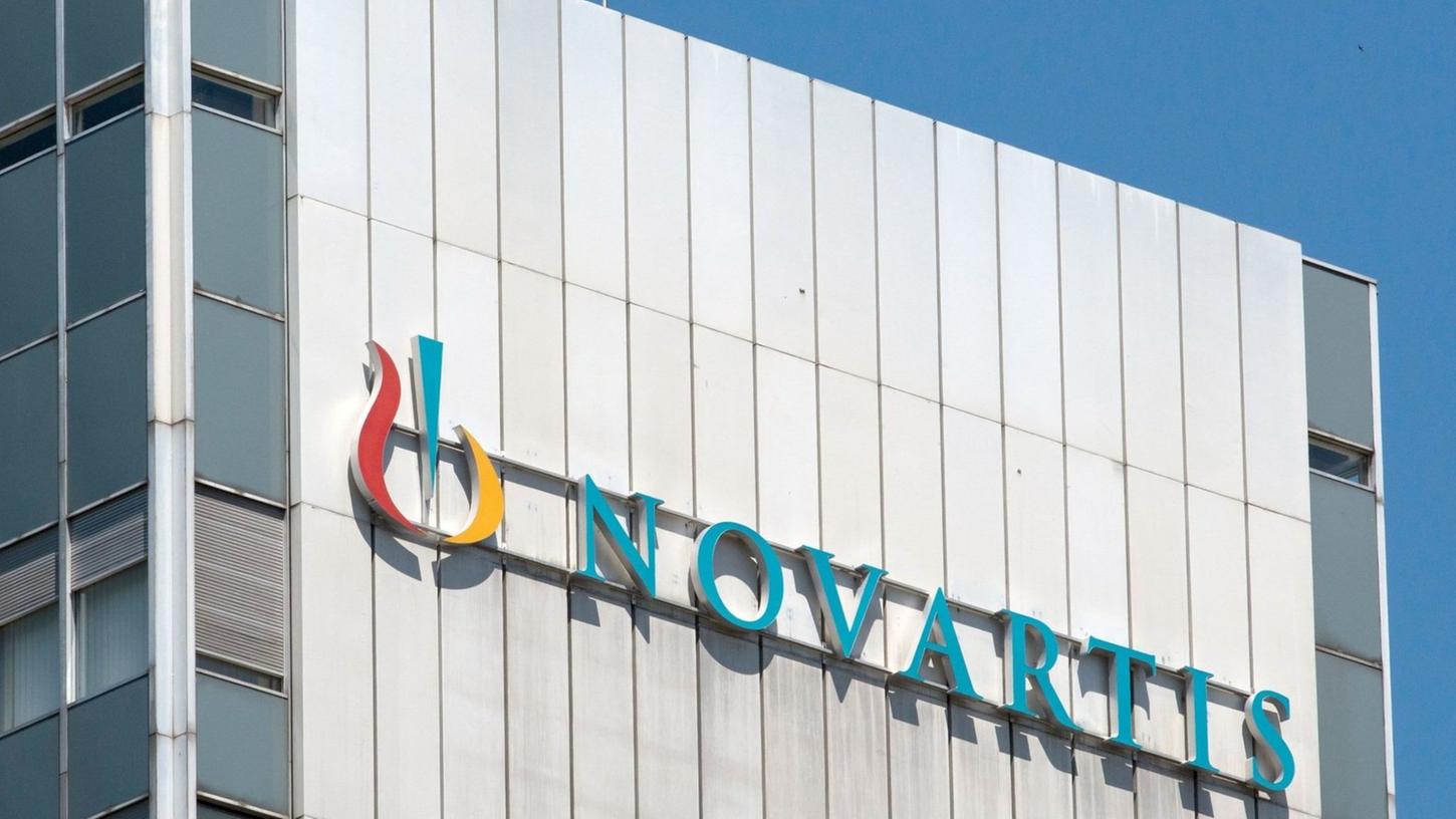 Stellenabbau beim Pharmaunternehmen Novartis - hier der Hauptsitz in der Schweiz: Bundesweit müssen 300 Beschäftigte gehen, wie viele davon in Nürnberg betroffen sind, ist derzeit noch unklar. Stellenabbau beim Pharmaunternehmen Novartis - hier der Hauptsitz in der Schweiz: Bundesweit müssen 300 Beschäftigte gehen, wie viele davon in Nürnberg betroffen sind, ist derzeit noch unklar.