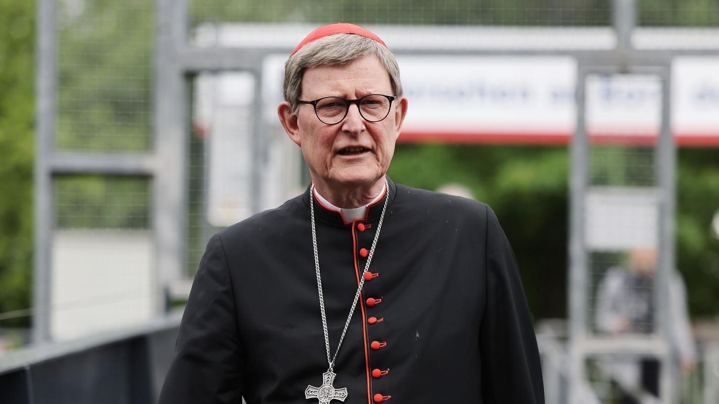 Der Kölner Erzbischof, Kardinal Rainer Maria Woelki, steht im Zusammenhang mit dem Missbrauchsskandal weiterhin in der Kritik. Der Kölner Erzbischof, Kardinal Rainer Maria Woelki, steht im Zusammenhang mit dem Missbrauchsskandal weiterhin in der Kritik.