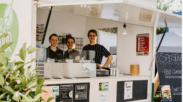 Der Foodtrailer "kleiner Veganer"