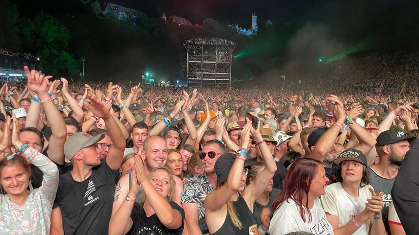Süße Hunde, Saltos und Festival-Irrsinn: Die Bilder vom Wochenende! Süße Hunde, Saltos und Festival-Irrsinn: Die Bilder vom Wochenende!