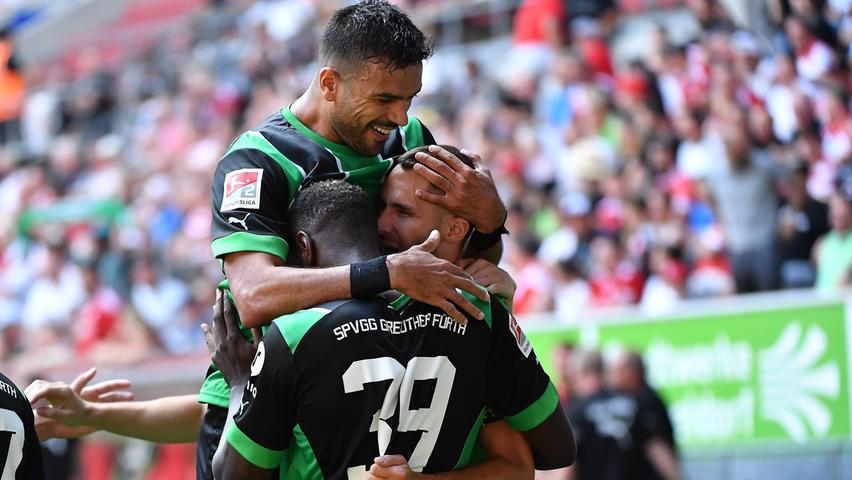 Turbulentes Duell: Kleeblatt und Fortuna trennen sich 2:2 Turbulentes Duell: Kleeblatt und Fortuna trennen sich 2:2