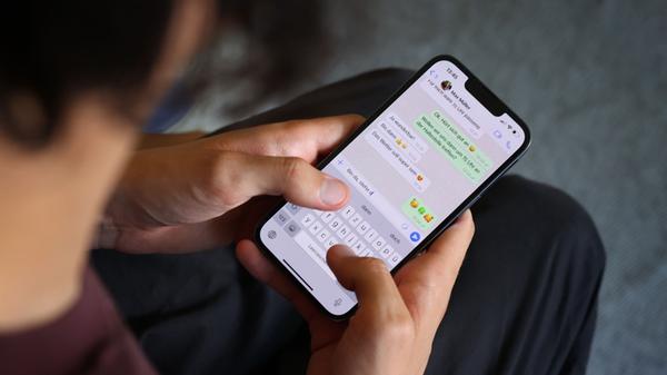 Medienerziehung Kinder fit Telefon Handy Smartphone