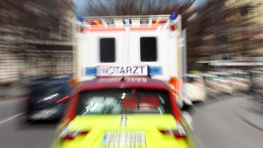 Personalnot im Rettungsdienst: Mit Blaulicht in die nächste Klinik - denkste! Personalnot im Rettungsdienst: Mit Blaulicht in die nächste Klinik - denkste!