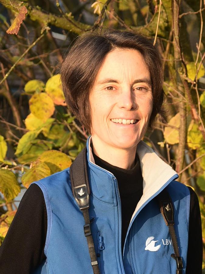 LBV-Biologin Angelika Nelson kennt sich mit Fledermäusen aus. LBV-Biologin Angelika Nelson kennt sich mit Fledermäusen aus.
