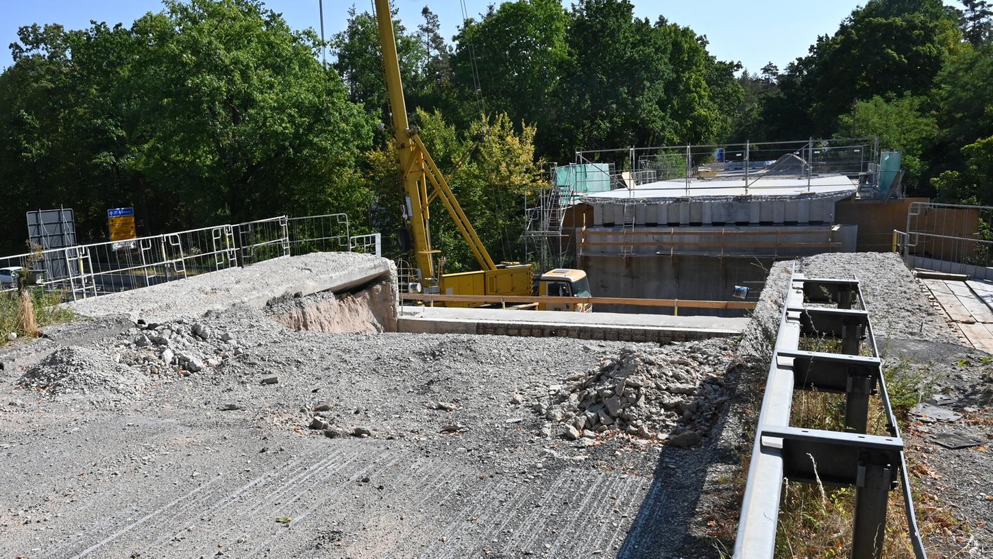 Verzögerungen bei neuer Brücke in Erlangen Verzögerungen bei neuer Brücke in Erlangen