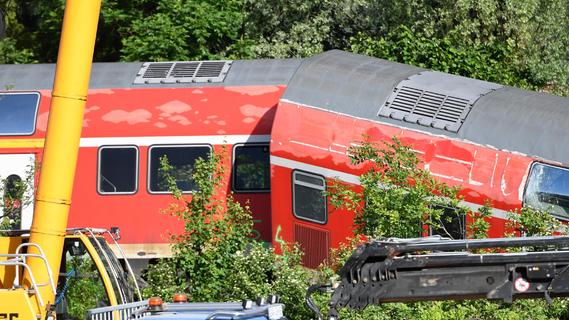 Gefährlicher Materialfehler? Bahn prüft nach Zugunglück in Garmisch mehr Betonschwellen als geplant