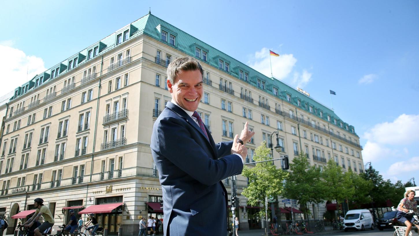 Das Berliner Hotel Adlon feiert Jubiläum Das Berliner Hotel Adlon feiert Jubiläum