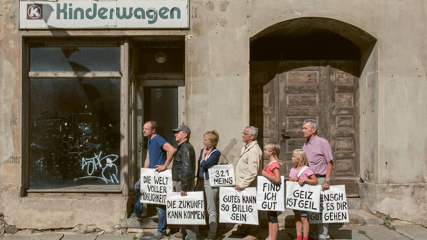 So sieht der Stein des Anstoßes aus: Das zum Plakat vergrößerte Foto der Leipziger Künstlerin Frenzy Höhne.
So sieht der Stein des Anstoßes aus: Das zum Plakat vergrößerte Foto der Leipziger Künstlerin Frenzy Höhne.