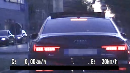 Mit über 90 km/h: Polizei jagt Raser durch Nürnberg - und veröffentlicht Video