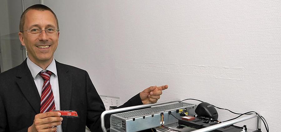 Professor Mark-M. Bakran lehrt an der Universität Bayreuth. Als Fachmann hält er die Befürchtungen der Stromtrassengegner für Professor Mark-M. Bakran lehrt an der Universität Bayreuth. Als Fachmann hält er die Befürchtungen der Stromtrassengegner für
