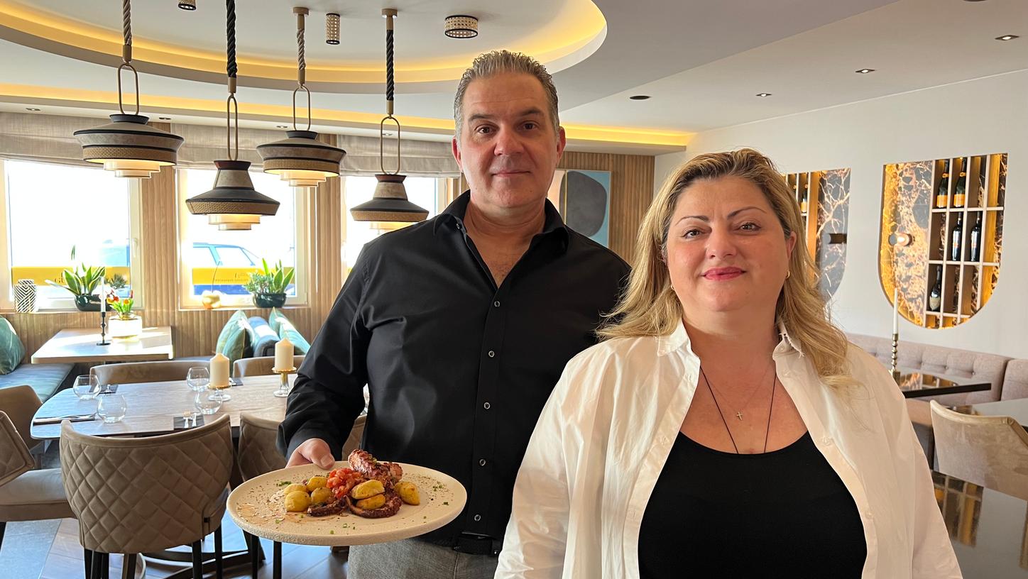 Nikolaos Papadimitriou mit seiner Frau Sofia Simenteriadou wollen in ihrem Restaurant "Gustus" zeigen, was die griechische und mediterrane Küche alles kann.
