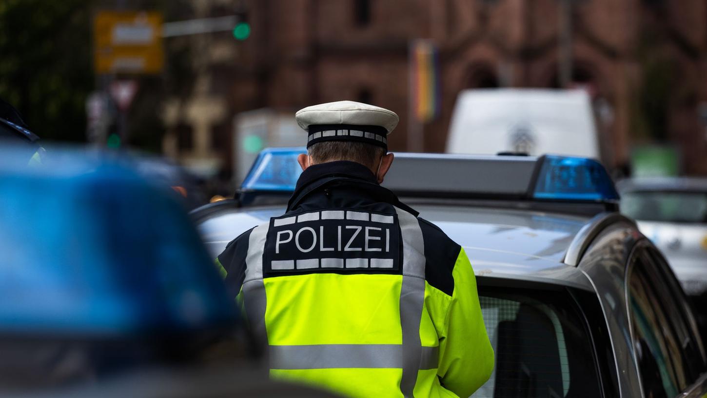 Beide hatten Grün - und dennoch krachte es am Dienstagvormittag. (Symbolbild) Beide hatten Grün - und dennoch krachte es am Dienstagvormittag. (Symbolbild)