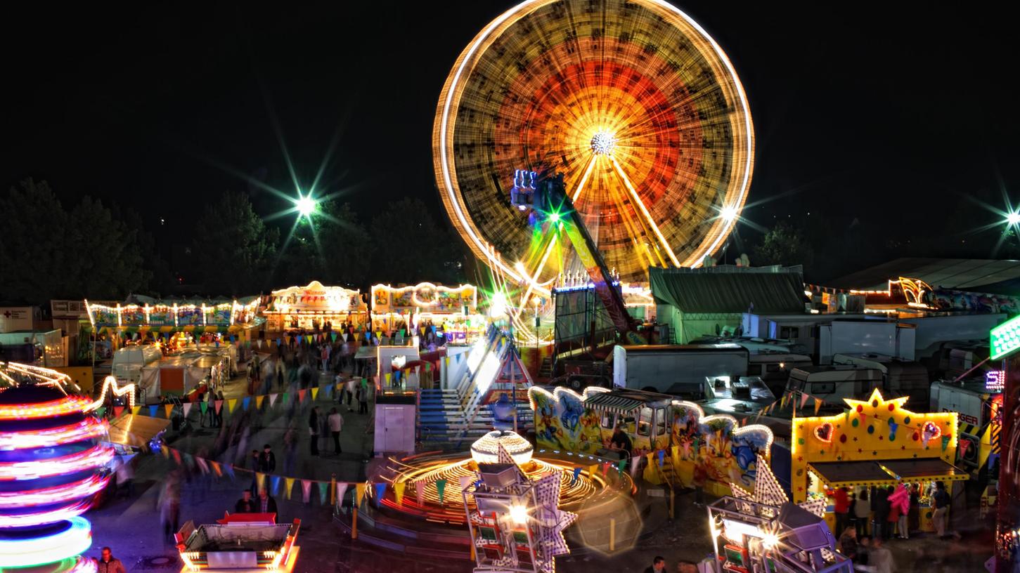 Auch ein Riesenrad wird wieder erwartet. Ab 9. September 2023 beginnt die Gunzenhäuser Kirchweih.