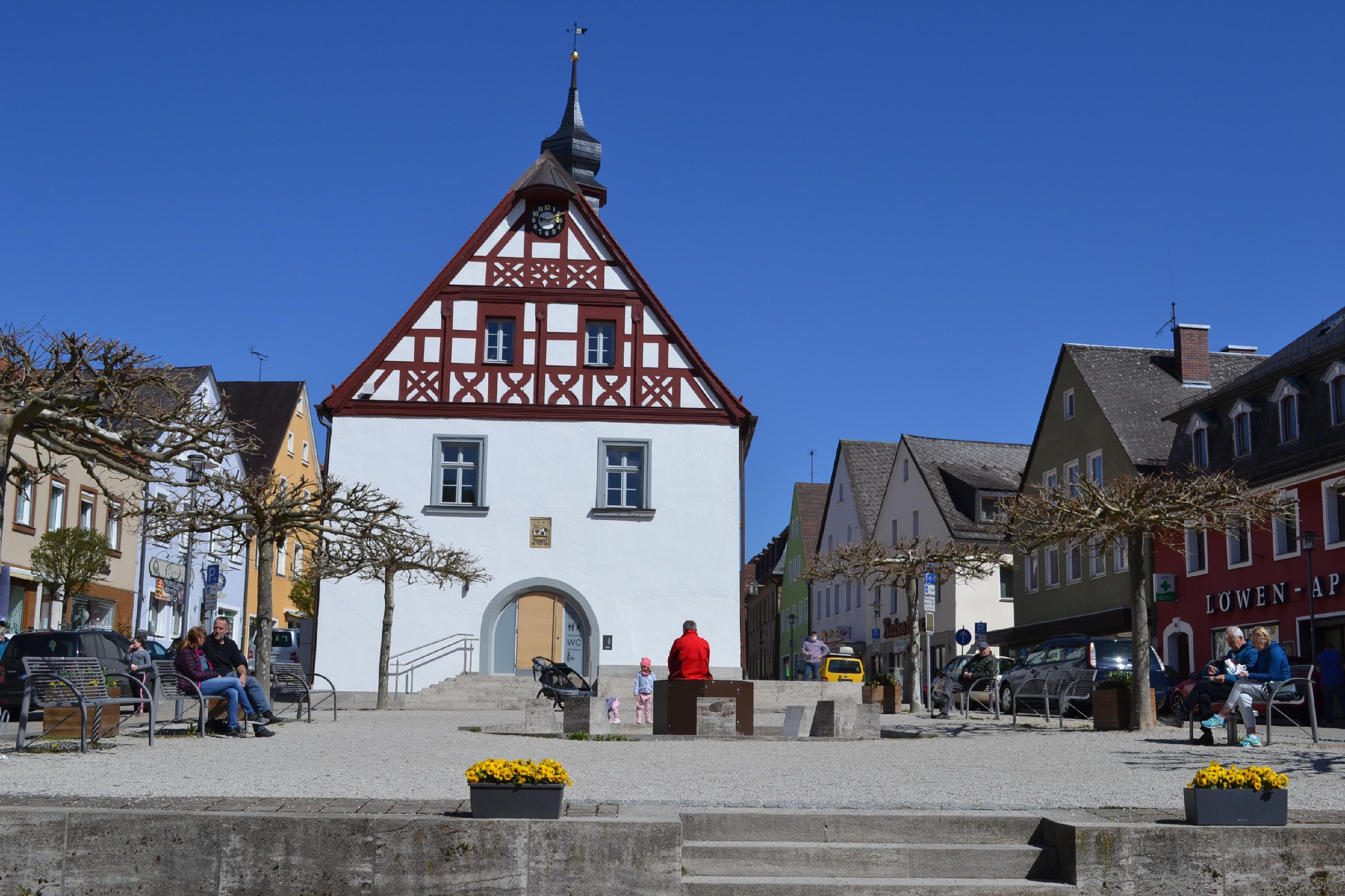 Disput um Ehrentitel für Stadträte und Bürgermeister in Pegnitz