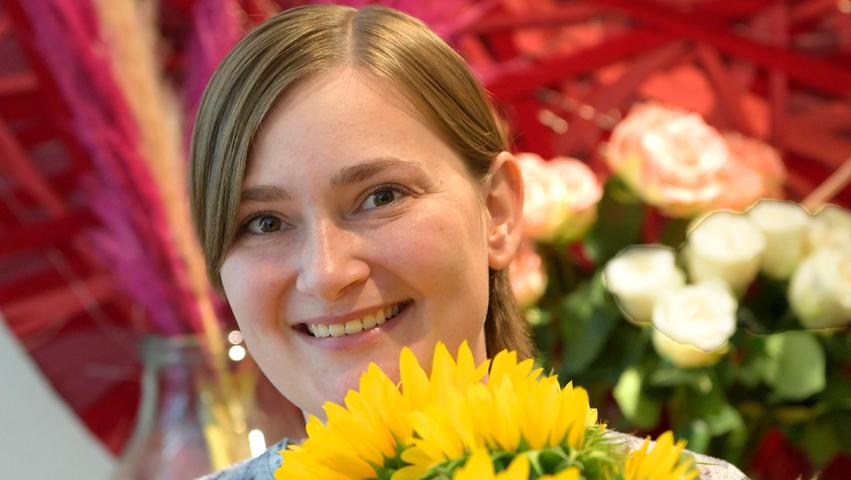 Floristin Jacqueline Pieger (29) kommt selbst aus Kirchehrenbach und schätzt vor allem die familiäre Atmosphäre in Ebermannstadt: "Und die Leute sind unglaublich nett."