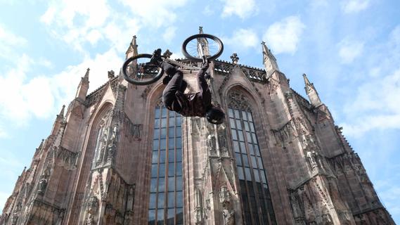 Wahnsinnsshow in der Nürnberger Altstadt: Die Bilder vom zweiten Tag des District Ride