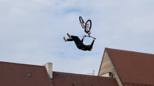 Jetzt bloß nicht loslassen.