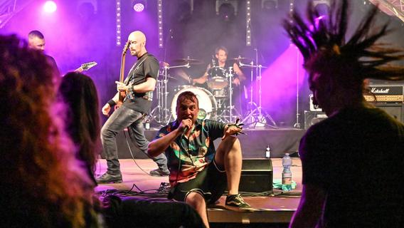 Pop und Punkrock mit Bläsern: Mega-Party bei "Rock hinter der Burg" in Hilpoltstein
