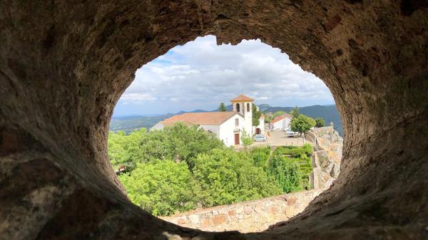Man darf Marvão noch einen Geheimtipp nennen. Fragt sich nur wie lange. Denn die Aussicht vom Plateau ist instagramtauglich.