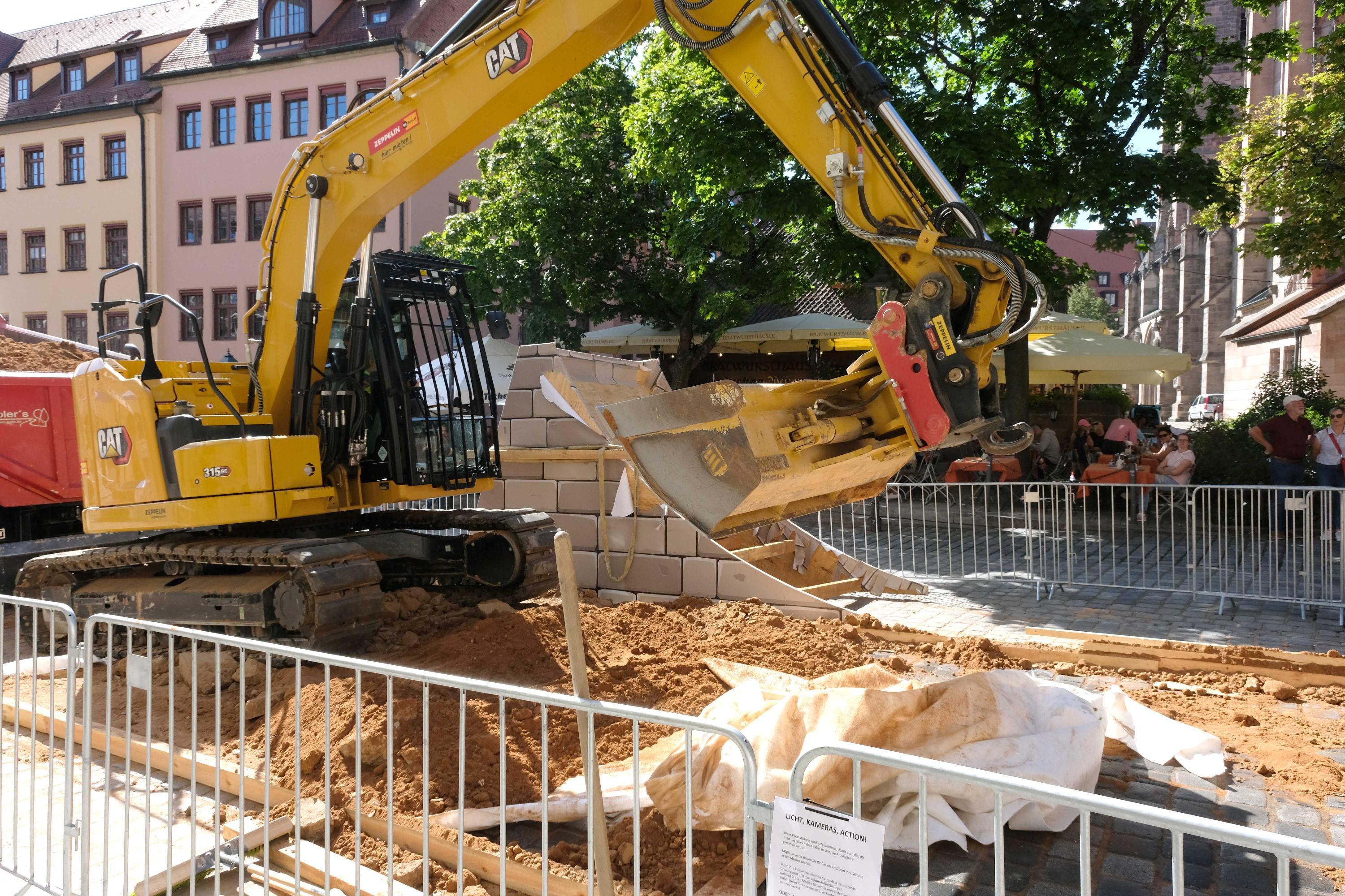 An mancher Stelle muss jede Menge Erde abtransportiert werden.