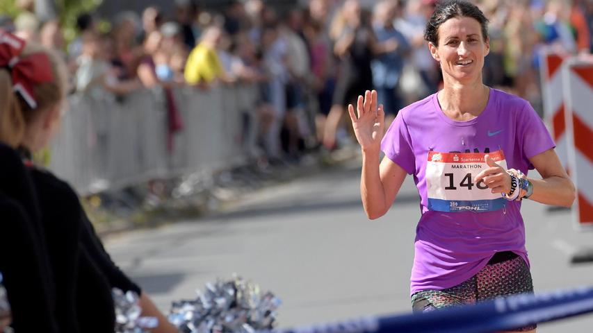 MOTIV: Siegerin Marathonlauf: Marija Vrajic 
FSM - Fränkische-Schweiz-Marathon 2022 - 
Start und Ziel in Ebermannstadt
RESSORT: Lokales Forchheim
FOTO: Anestis Aslanidis
ABRECHNUNG: Pauschale